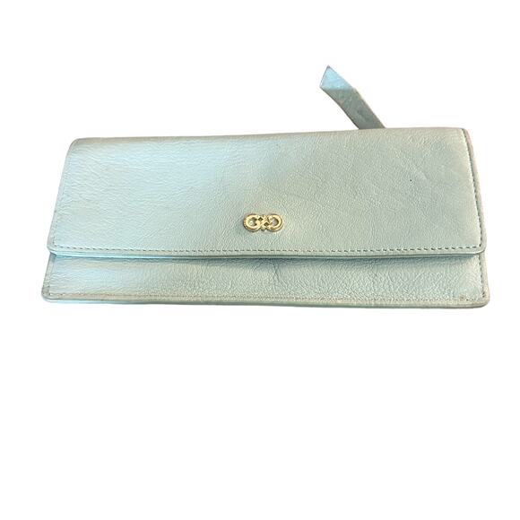 Cole Haan wallet in a pale green - Picture 1 of 7